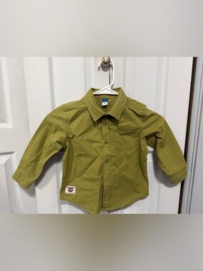 Old Navy Olive Green Button-Down Shirt
